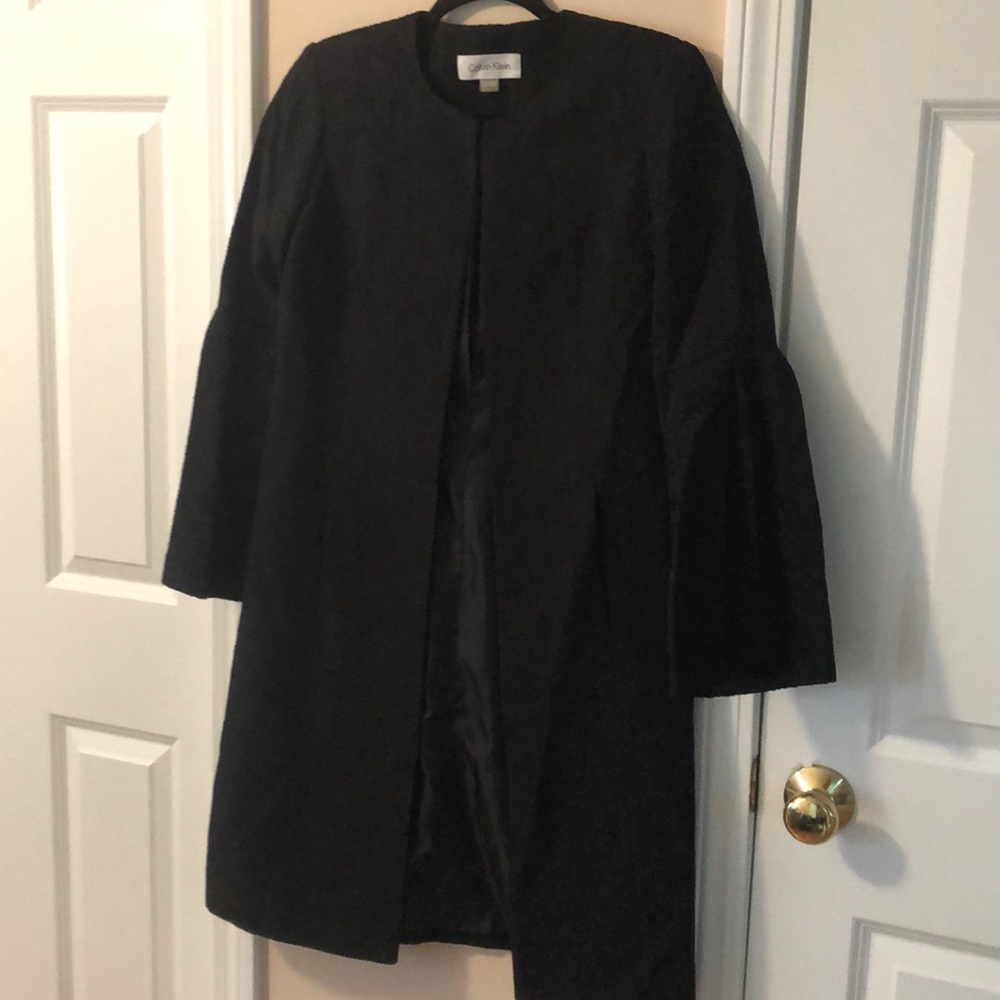 *FULL LENGTH FORMAL BLACK DRESS BLAZER! *